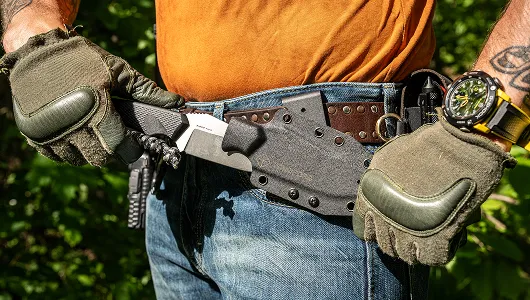 Тактический нож